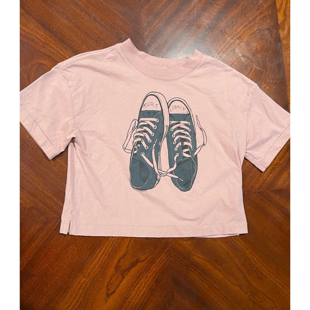 Kurt Cobain sneakers pink t-shirt Gap teen girl sz‎ large